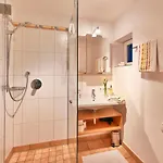 Haus Dr Muxel * Lech