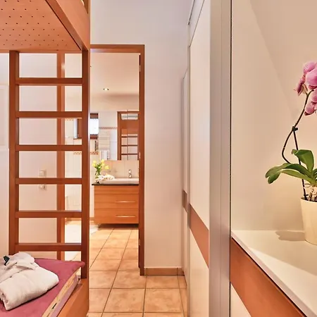 Haus Dr Muxel Lägenhet Lech am Arlberg